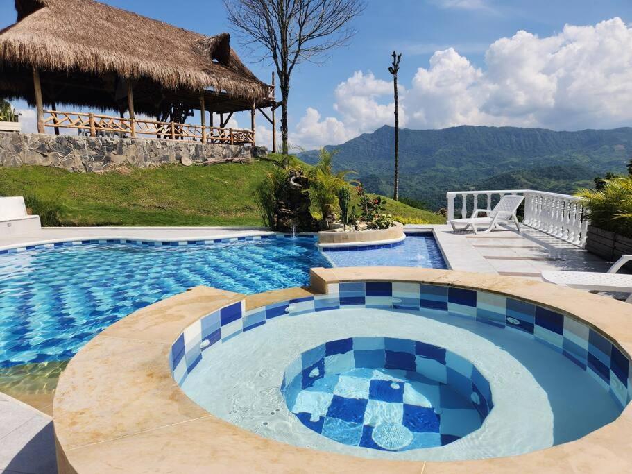Villeta Casa De Campo Caracoli Spa Exterior photo